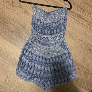 Small strapless romper